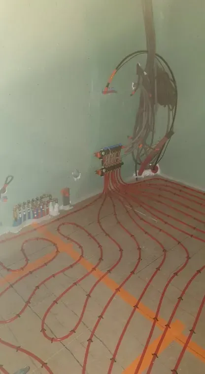 Plancher chauffant nourrice