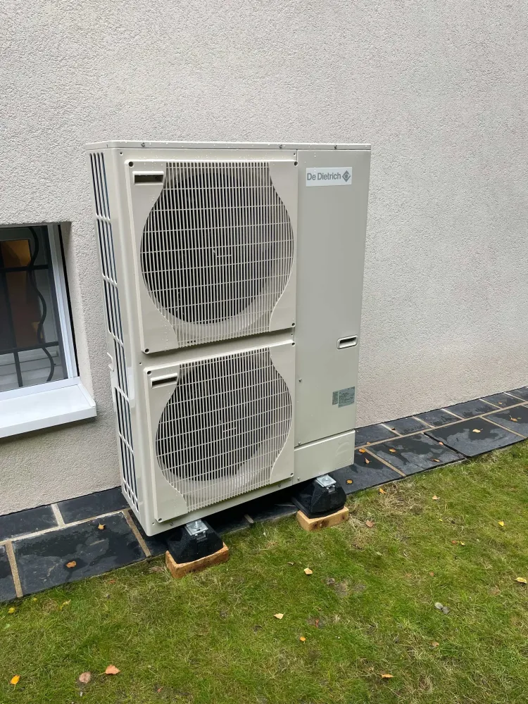 PAC hybride untité extérieure (1webp